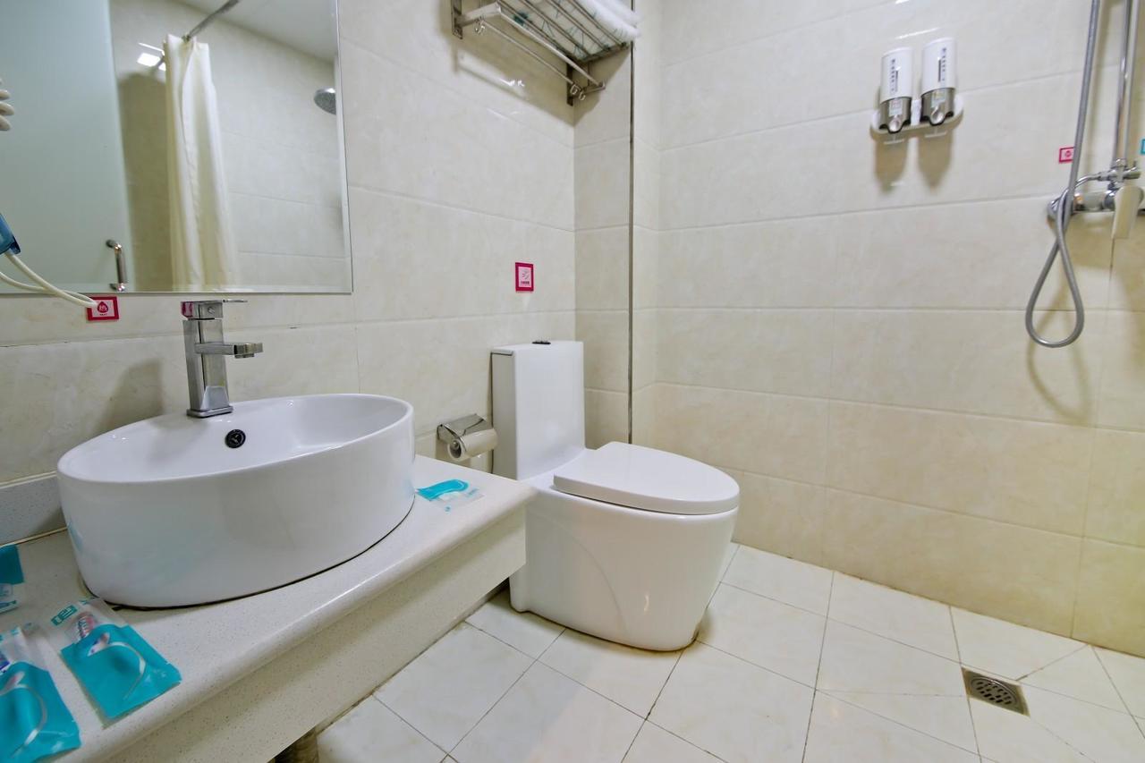 Pai Hotel Jinan Railway Staion North Plaza Dikou Road Exterior foto